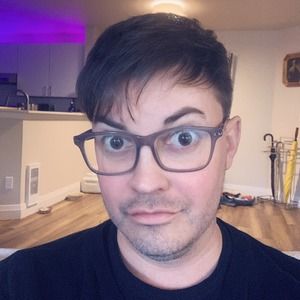 Meet your Posher, Adam